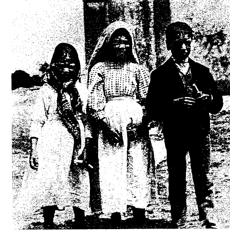 The three seers by the parish church of Fátima, 13 July 1917: Original scan