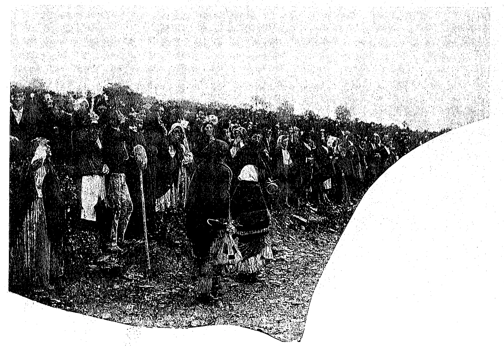 Another view of the crowd looking at the sun (broken plate), 13 October 1917: Book scan