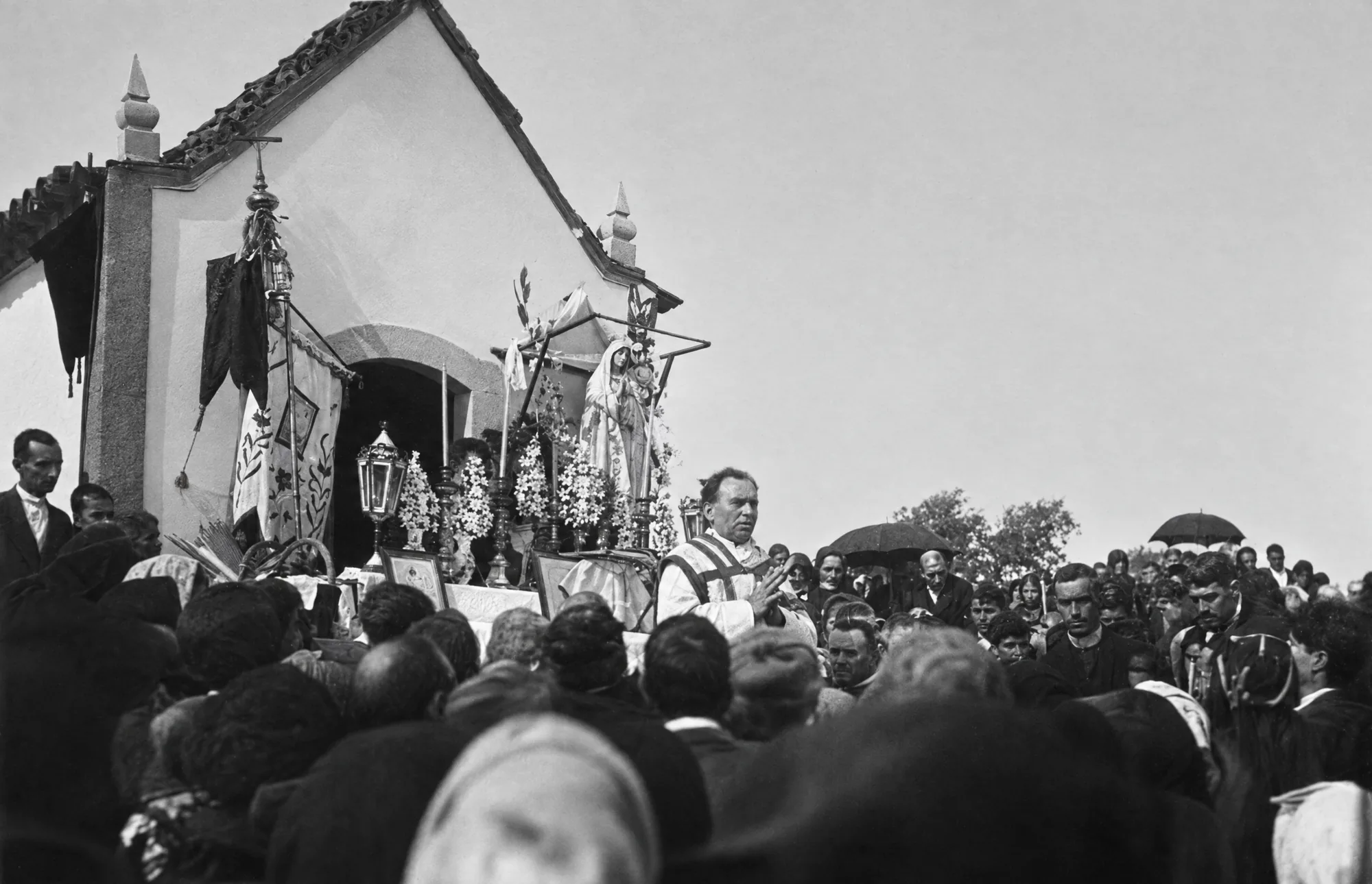 The first Mass at the Cova da Iria, 13 October 1921: Restored (AI)