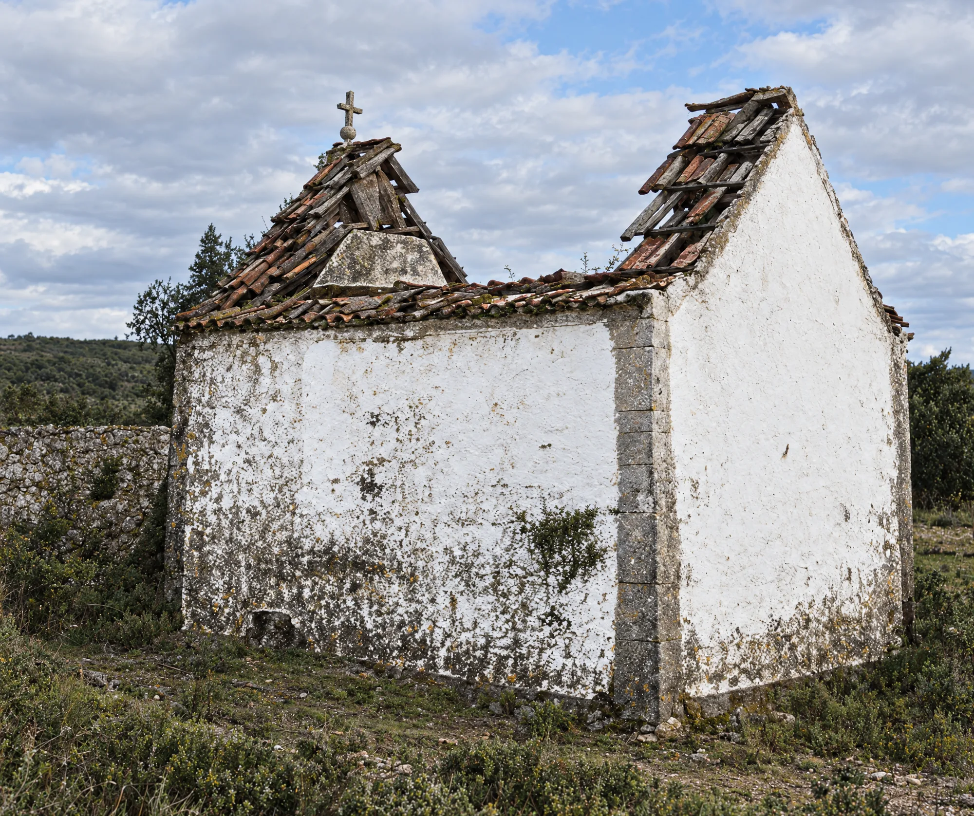 A Capelinha das Aparições dinamitada, março de 1922: Cor (IA)
